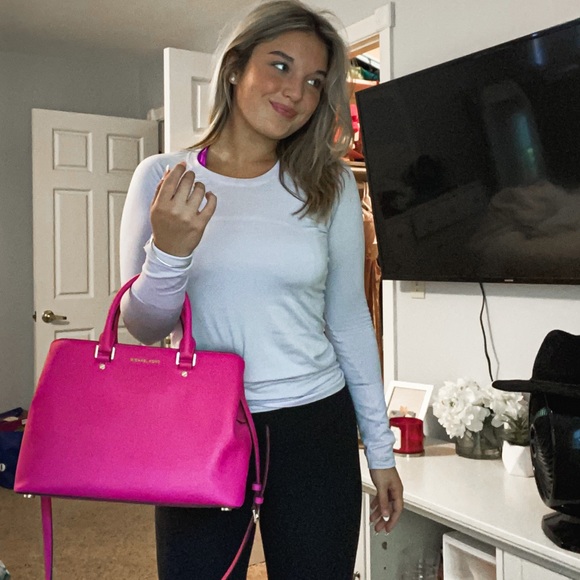 Hot Pink Michael Kors Purse - Picture 6 of 10